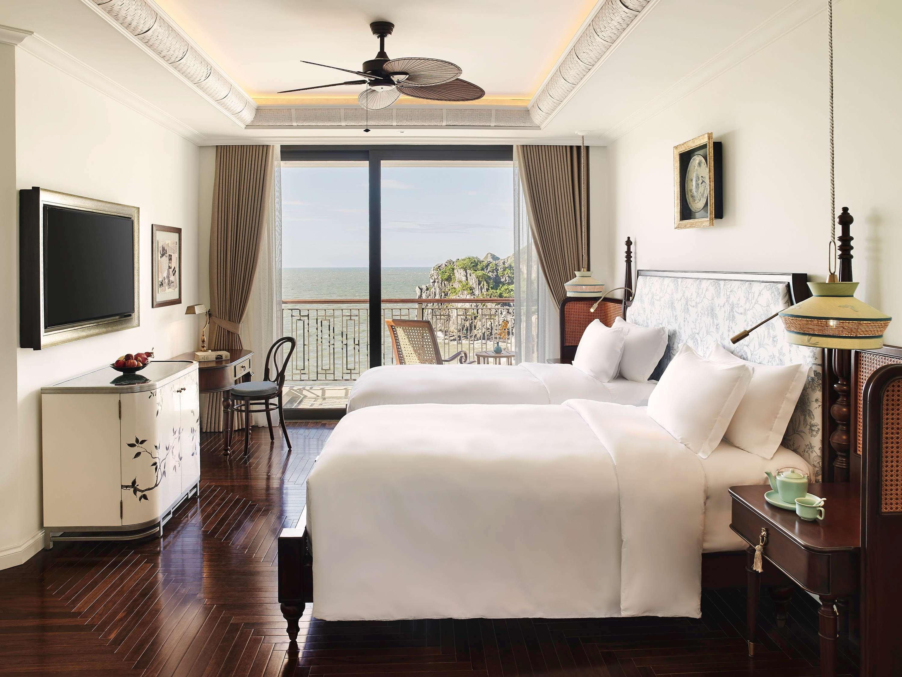 Hôtel Perle d'Orient Cat Ba - MGallery Chan Chau Buitenkant foto Deluxe Ocean View Room